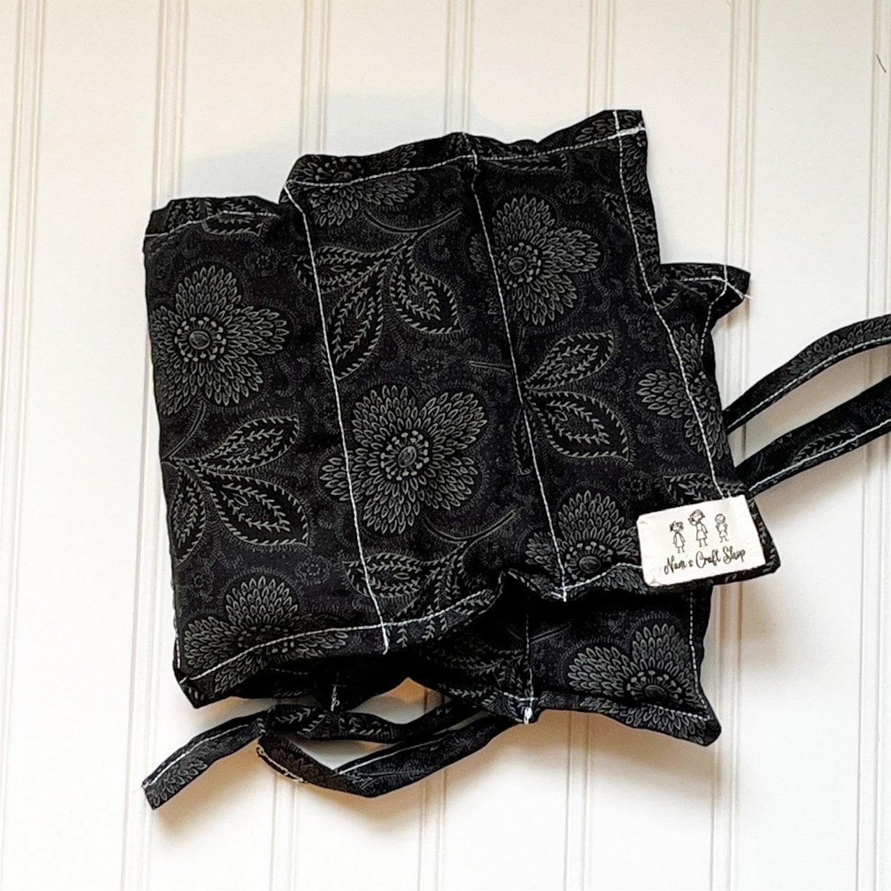 Hot & Cold Rice pack Black/white floral Nani's Craft Shop LLC